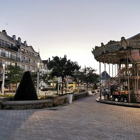 شقة Le Kosy, Studio Sur Le Port, 100m De La Plage لو بولين